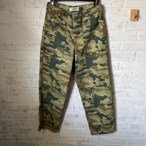 FreePeople Camo pattern jeans